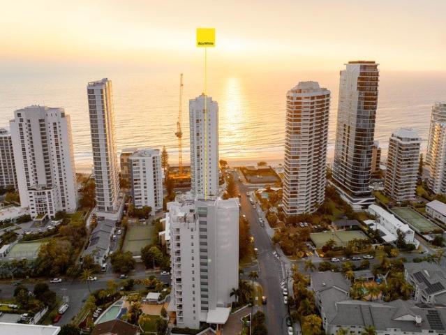 Apartment for sale in Main Beach, Gold Coast City