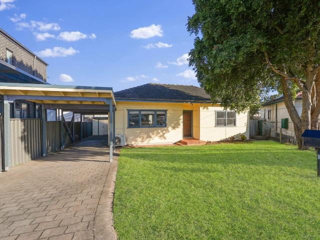House for rent in Woodpark