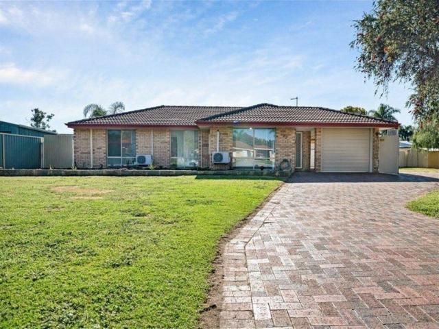 House for rent in Seville Grove, Western Australia
