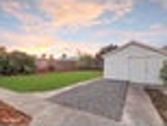 House for sale in Oakura, Canterbury