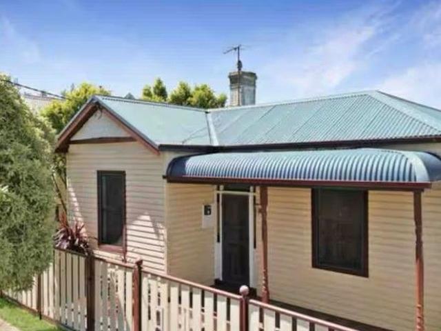 House for sale in Hamilton, Victoria