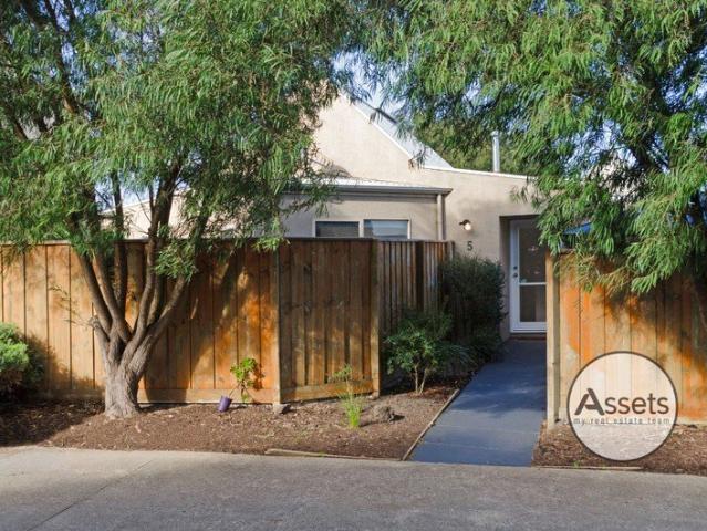 Apartment for sale in Portland, Victoria