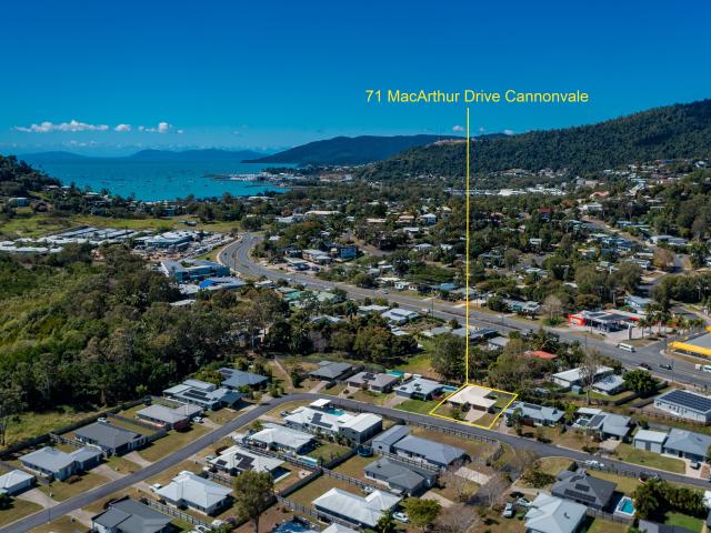 House for sale in Cannonvale, Queensland