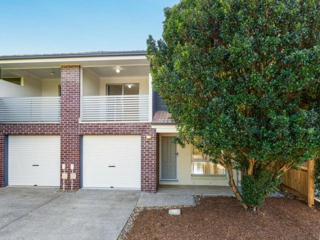 Townhouse for sale in Toombul, Queensland