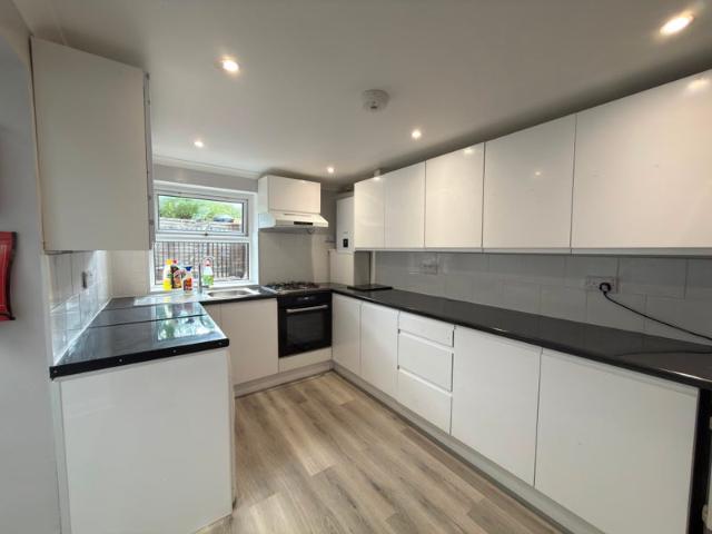 House for rent in Clapham Junction, Greater London