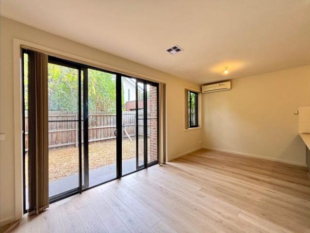Townhouse for rent in Camerons Creek, Victoria