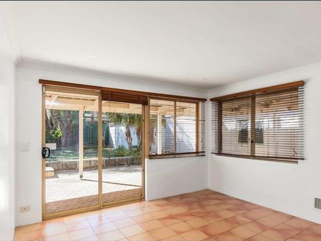 House for rent in Waikiki, Western Australia