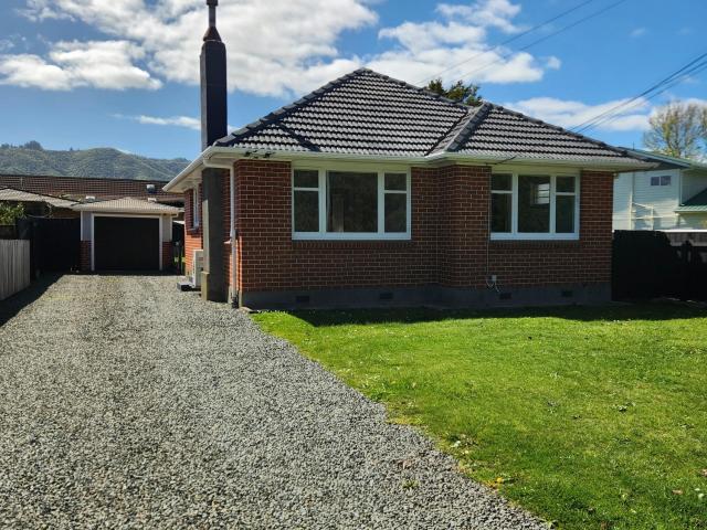House for rent in Kingsley Heights, Upper Hutt