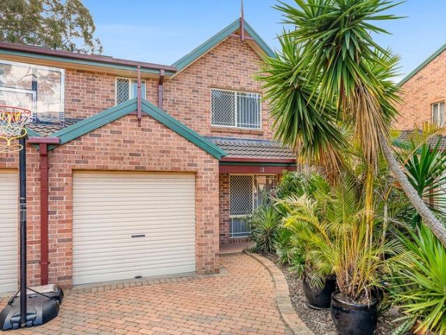 Townhouse for rent in Sutherland, New South Wales