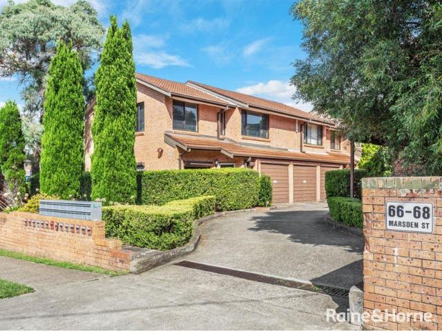 Townhouse for rent in Sydney, New South Wales