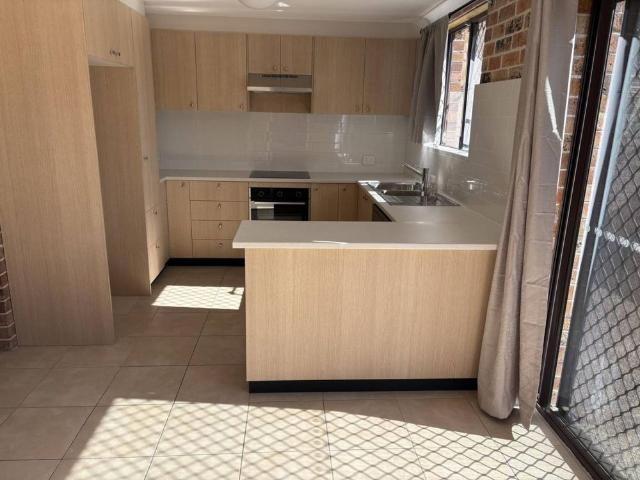 Townhouse for rent in Ambergate, New South Wales