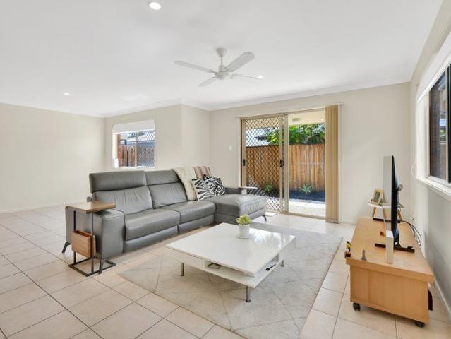 Townhouse for sale in Toombul, Queensland