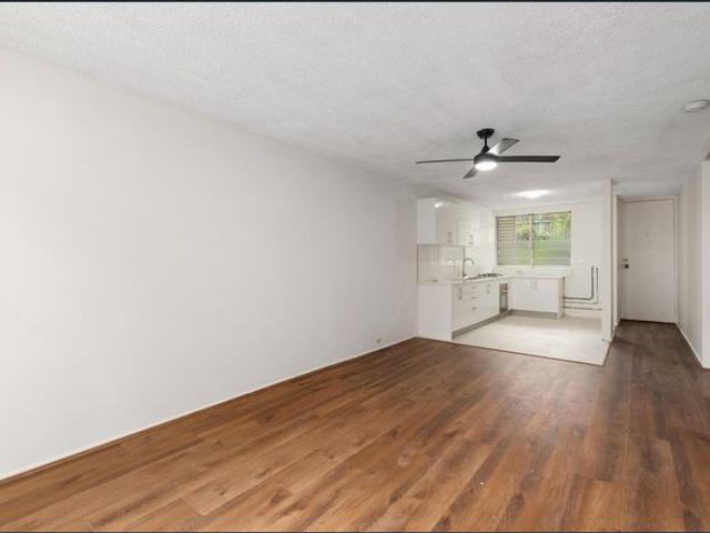Apartment for rent in St Lucia, Greater Brisbane