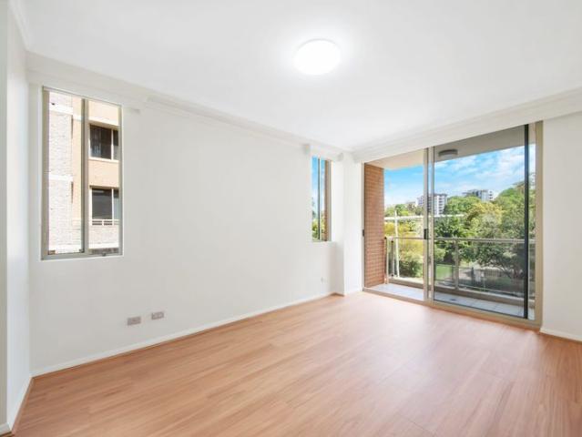 Apartment for rent in Waitara, Sydney