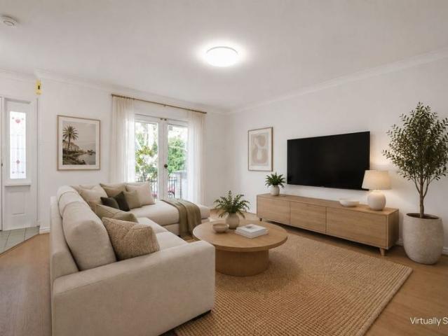 Townhouse for rent in Sydney, New South Wales