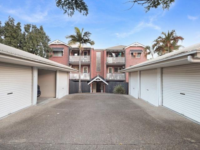 Apartment for rent in Toombul, Queensland