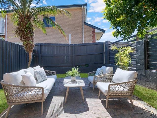 Townhouse for sale in Toombul, Queensland