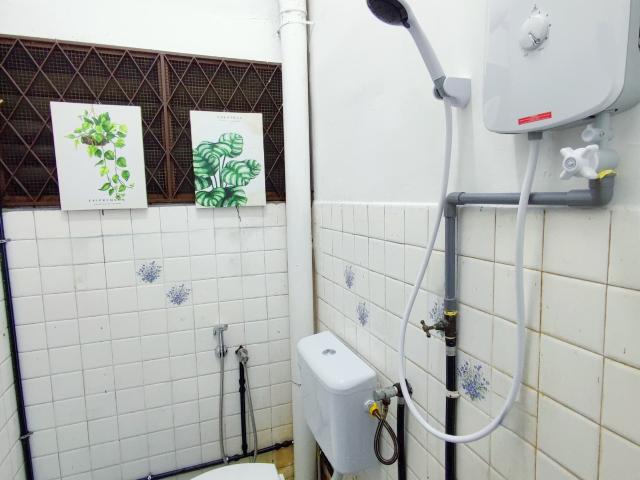 Room for rent in Petaling, Damansara Damai