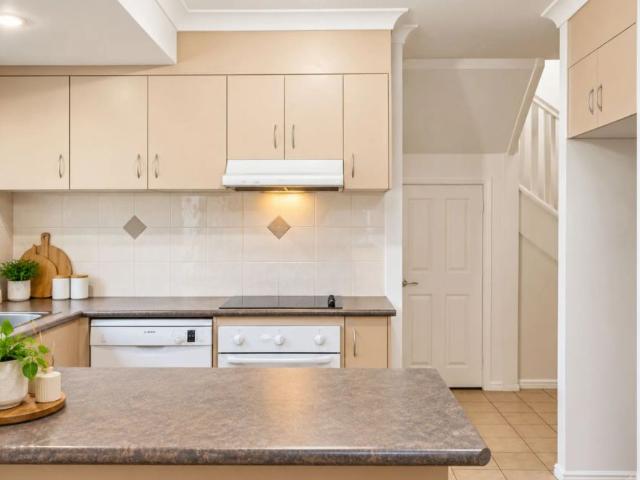 Townhouse for rent in Toombul, Queensland