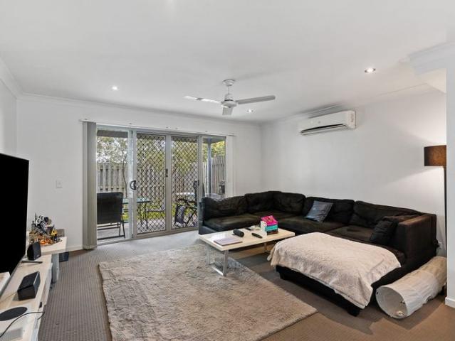 Townhouse for rent in Toombul, Queensland