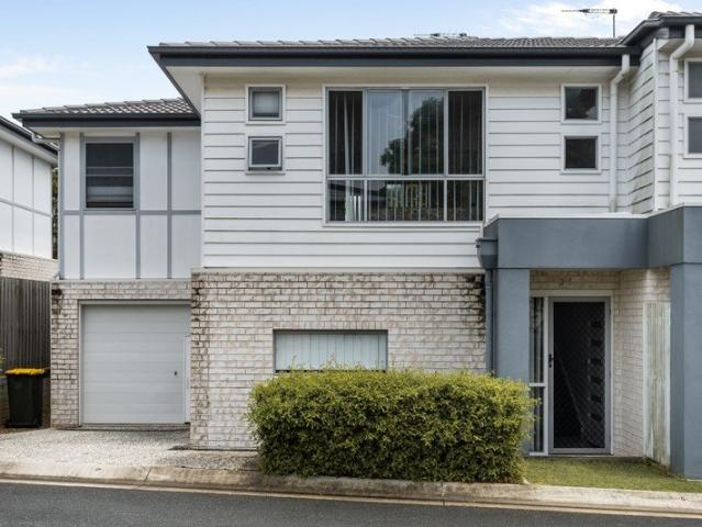 Townhouse for rent in Toombul, Queensland