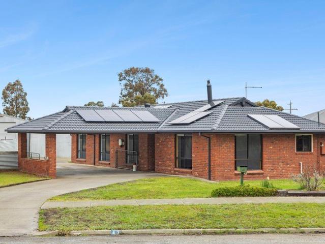 House for sale in Clunes