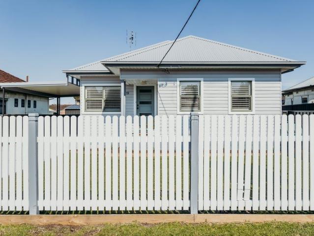House for sale in Newcastle, Newcastle-Maitland