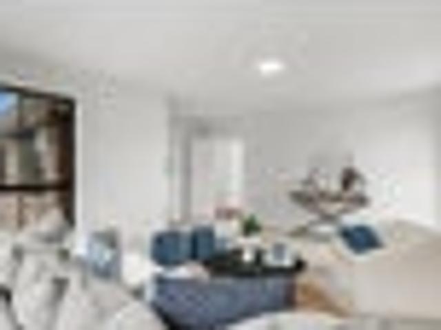 House for sale in Chaslands, Canterbury