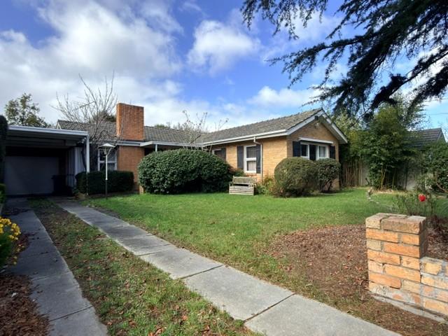 House for rent in Camerons Creek, Victoria
