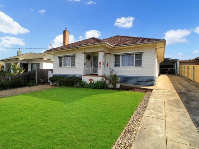 House for sale in Bairnsdale, Shire of East Gippsland