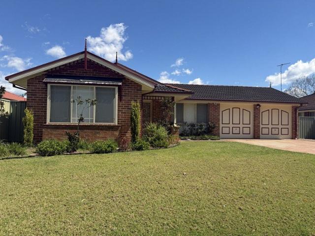 House for rent in Glenmore Park, Sydney