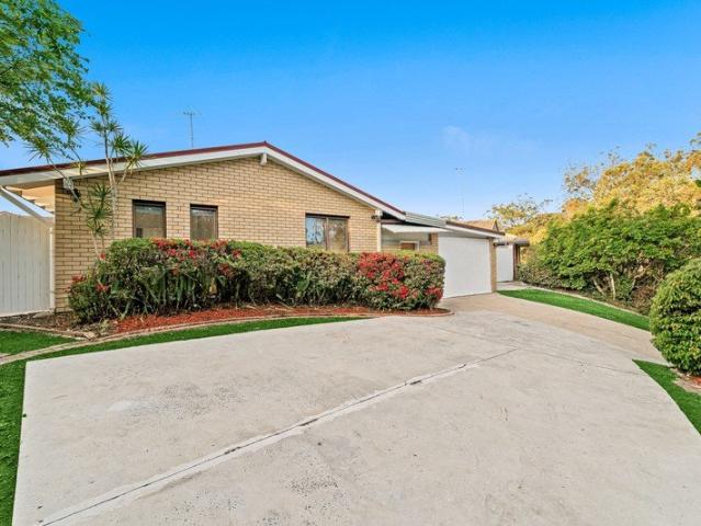 House for sale in MacGregor, Greater Brisbane