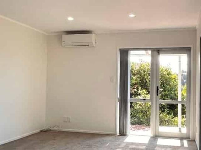 House for rent in Wairau Valley