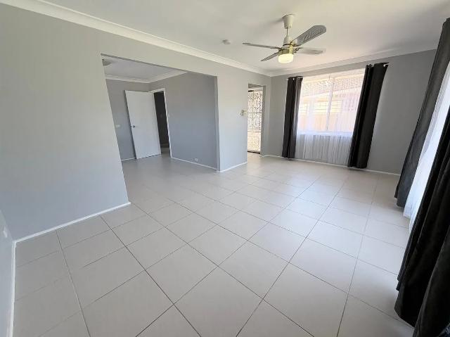 House for rent in Kearns, Sydney