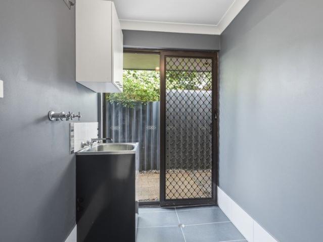 House for rent in High Wycombe, Western Australia