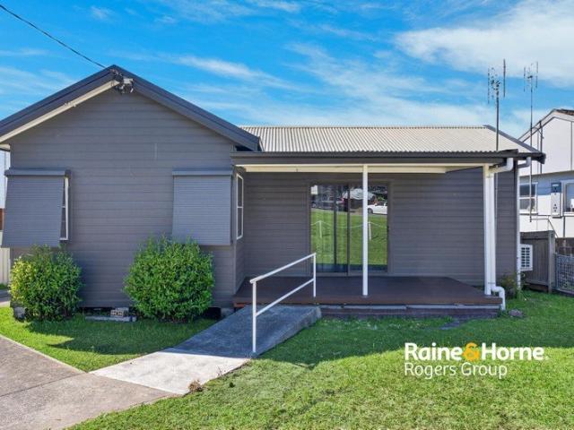 House for rent in Halekulani, Budgewoi
