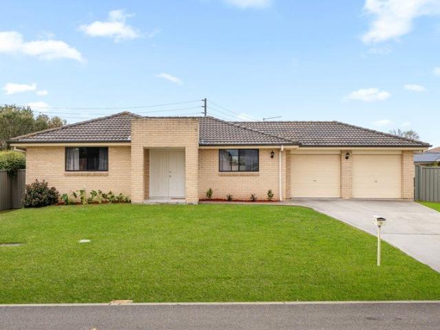 House for sale in Brisbane Grove, New South Wales