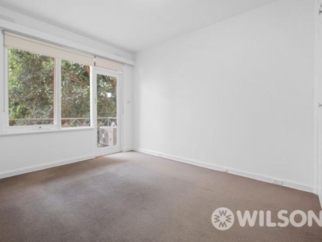 Apartment for rent in St Kilda East, Melbourne