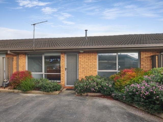 Apartment for sale in Warragul, Victoria