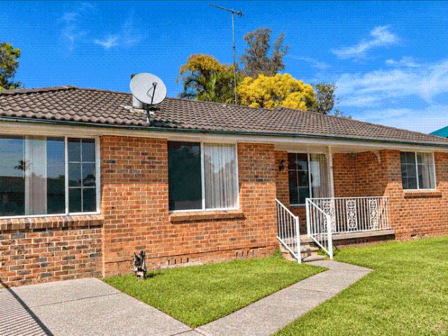 House for rent in St Clair, Sydney