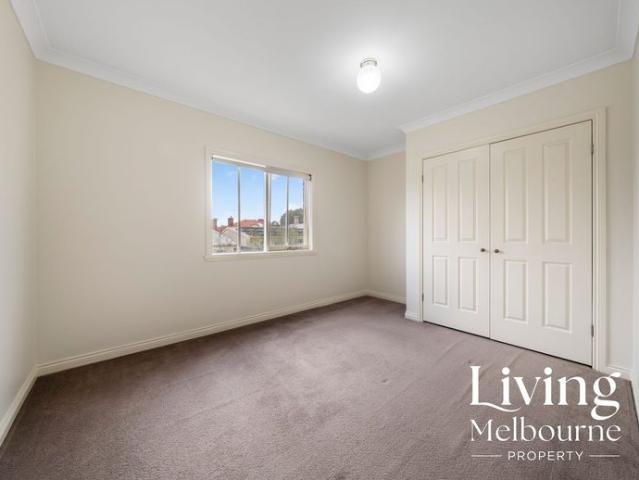 Townhouse for rent in Camerons Creek, Victoria