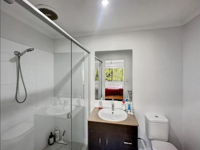 Townhouse for rent in Kings Creek, Queensland