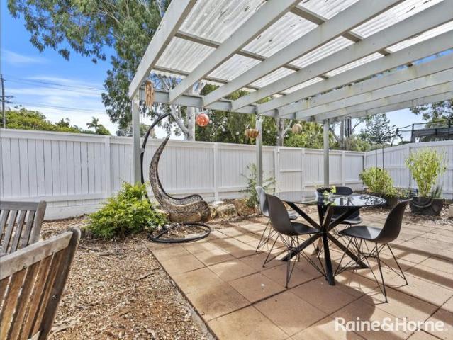 Townhouse for rent in Toombul, Queensland