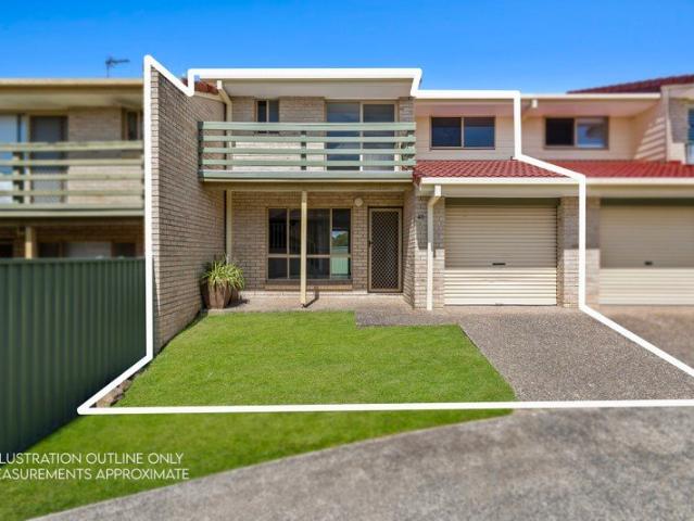 Townhouse for sale in Merrimac, Gold Coast City