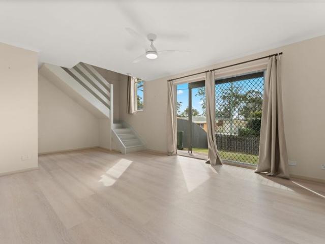 Townhouse for rent in Toombul, Queensland