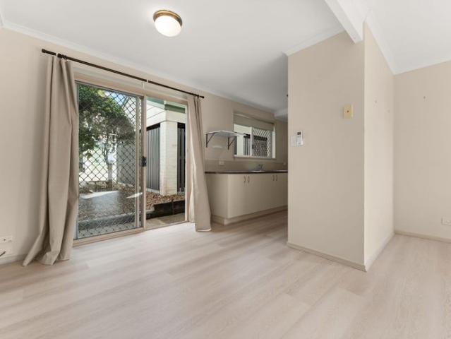 Townhouse for rent in Toombul, Queensland