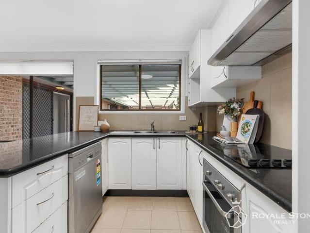 Townhouse for rent in Sydney, New South Wales