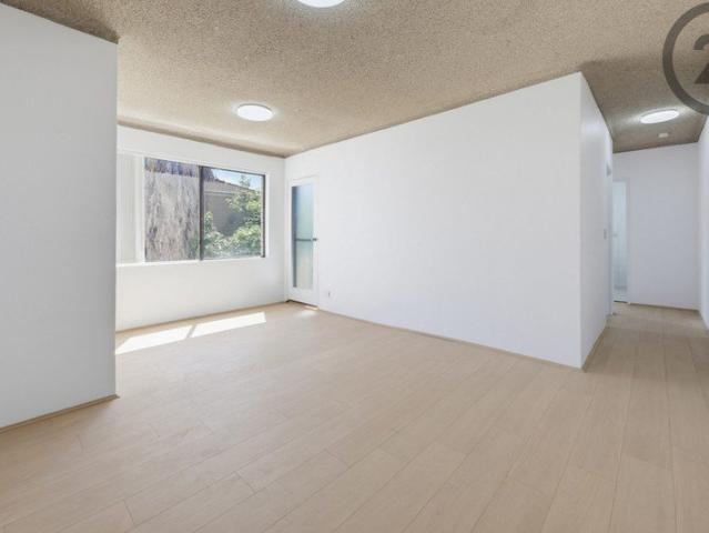 Apartment for sale in Warwick Farm, Sydney