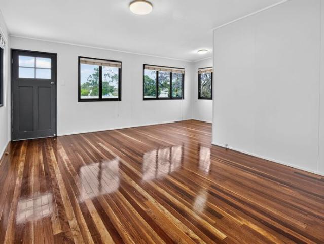 Apartment for rent in Wynnum West, Greater Brisbane
