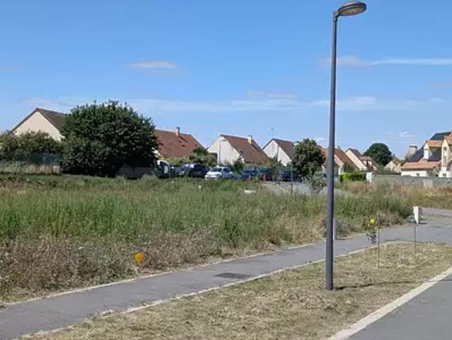 Terrain vente à Le Carreau, Fresnay-l'Évêque